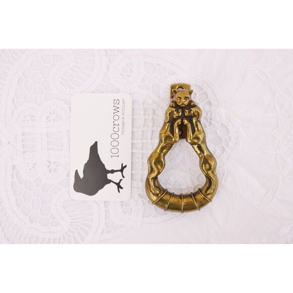 Vintage brass door knocker cat and dogs, brass hounds knocker, hunting dogs and - Picture 2 of 9